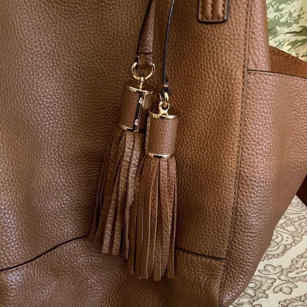 MICHAEL Michael Kors Brown Pebbled Leather Shoulder Bag with Tassels - Picture 3 of 14